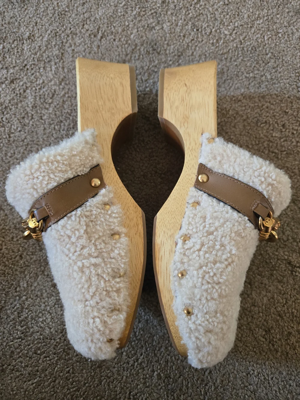 Tory Burch Jessa Cream Shearling Horse Head Horsebit Wood Clogs in size 8